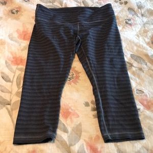 lululemon wunder under crops sz 12
